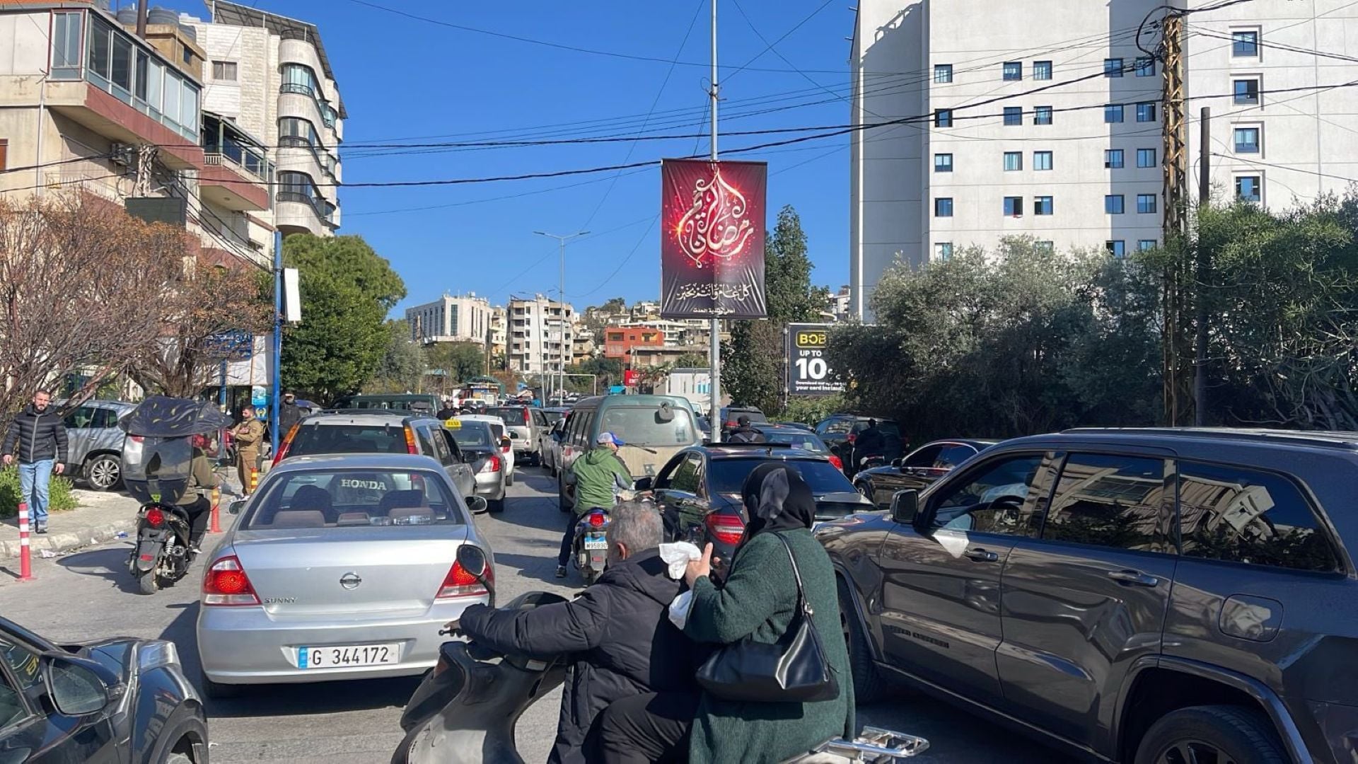 بالفيديو والصور ـ هلع وتوتر في الضاحية الجنوبية وزحمة خانقة بعد إنذار الجيش الإسرائيلي بإخلاء أحياء بكاملها